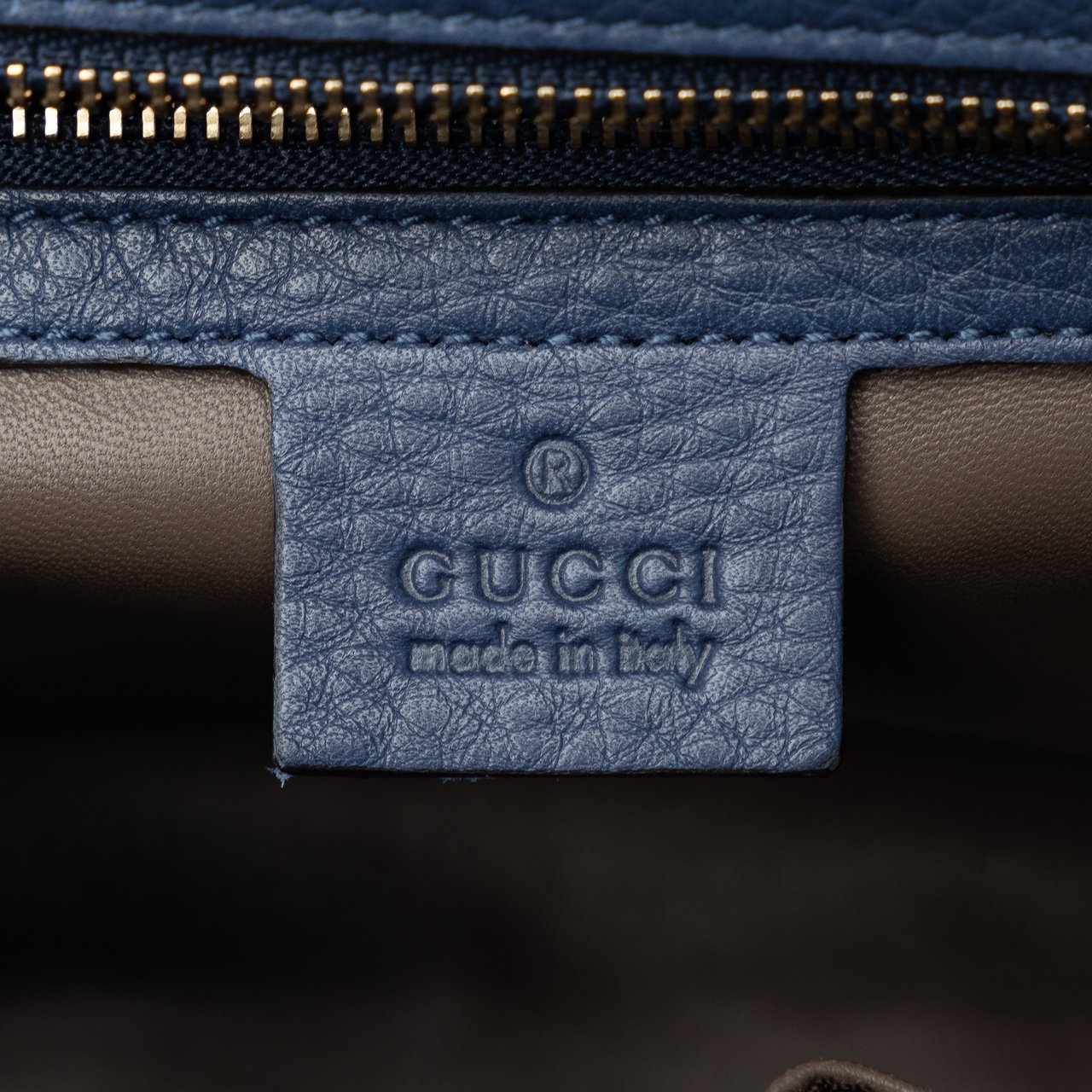 Gucci Medium Miss Bamboo Leather Crossbody Blauw