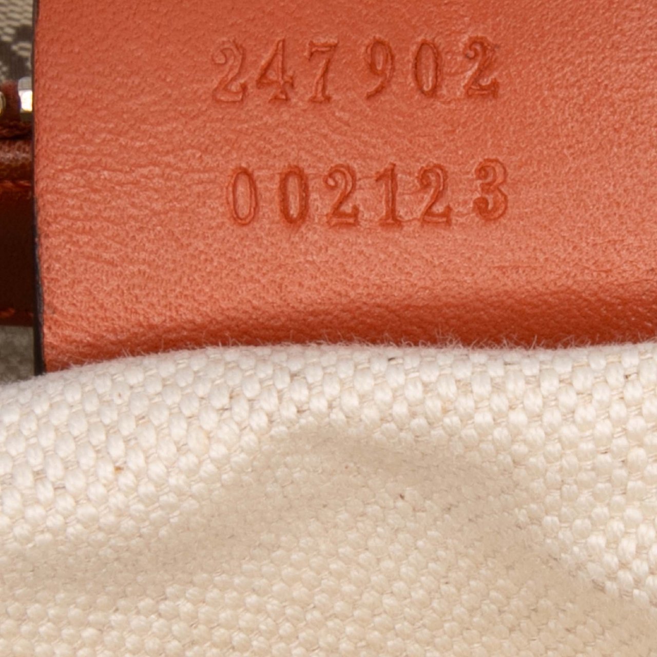 Gucci GG Canvas Sukey Satchel Bruin