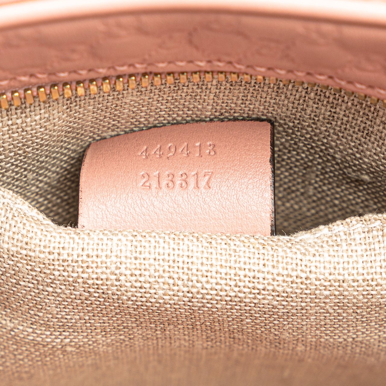 Gucci Microguccissima Bree Crossbody Roze