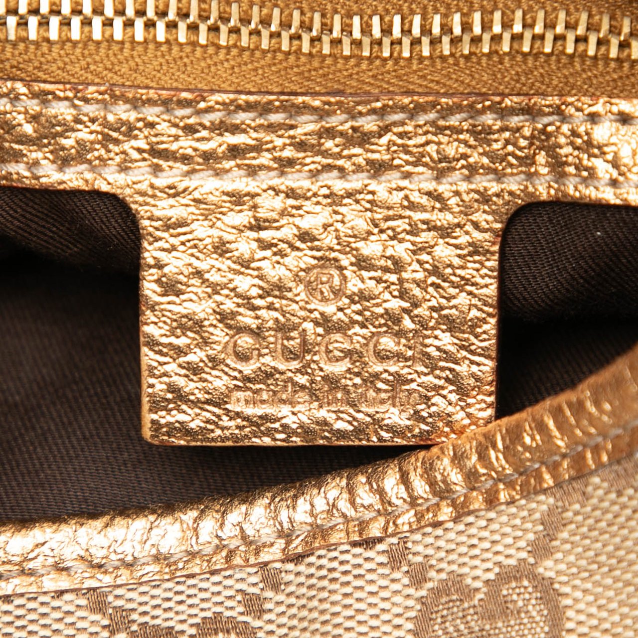 Gucci GG Canvas Punch Shoulder Bag Bruin