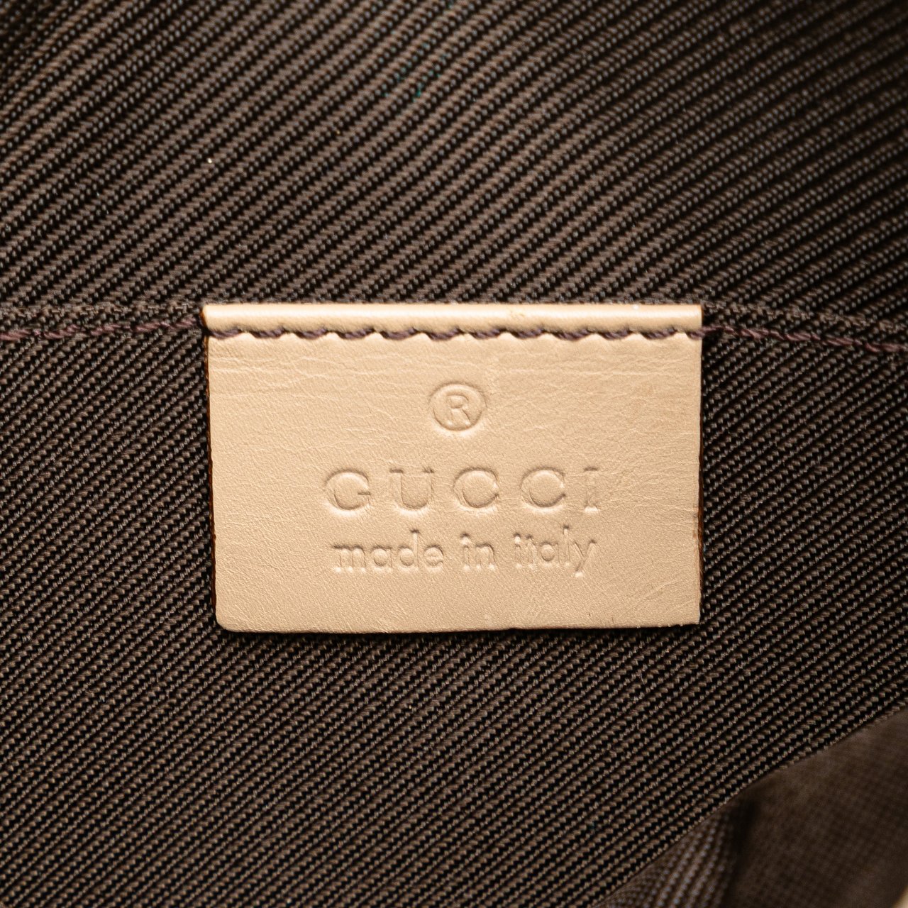 Gucci GG Canvas Shoulder Bag Bruin