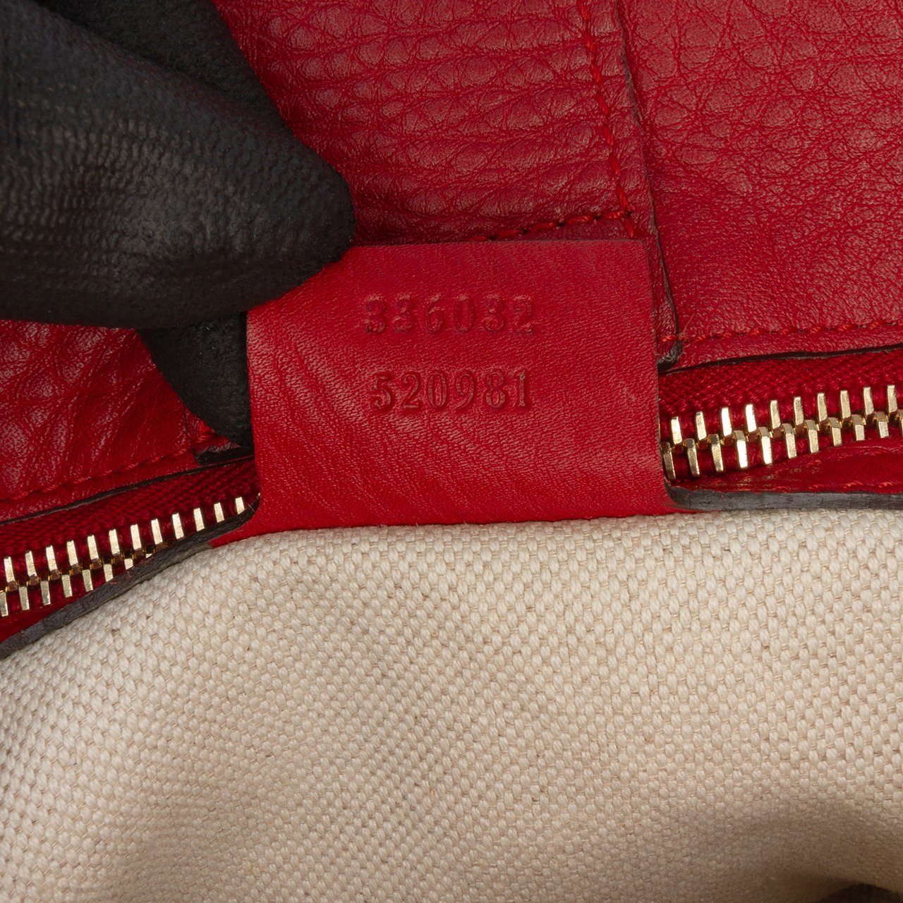 Gucci Small Calfskin Bamboo Shopper Satchel Rood