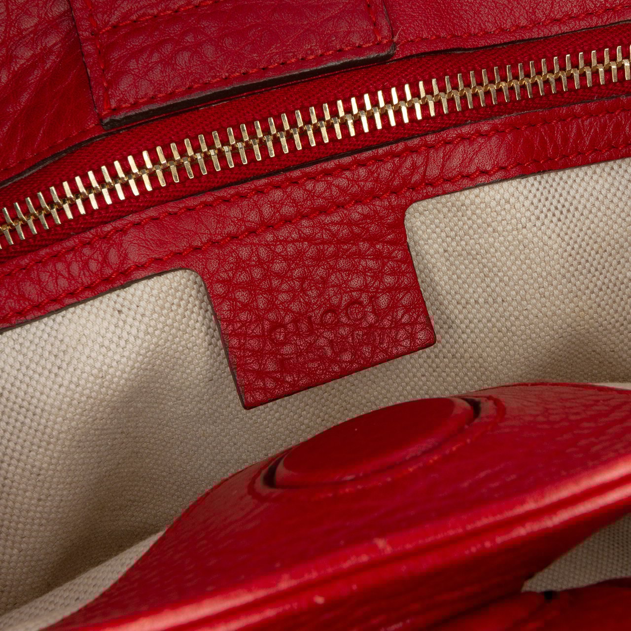 Gucci Small Calfskin Bamboo Shopper Satchel Rood