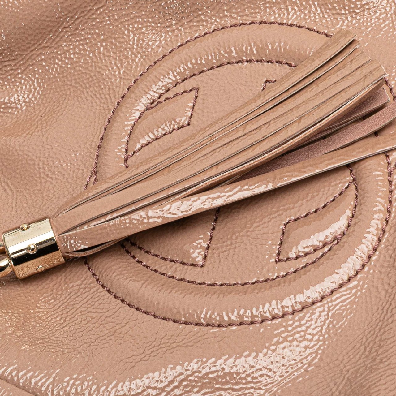 Gucci Small Patent Soho Satchel Roze