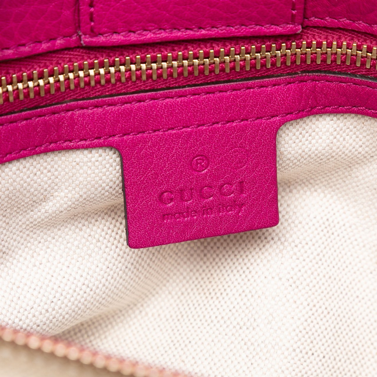 Gucci Medium Calfskin Bamboo Shopper Satchel Roze