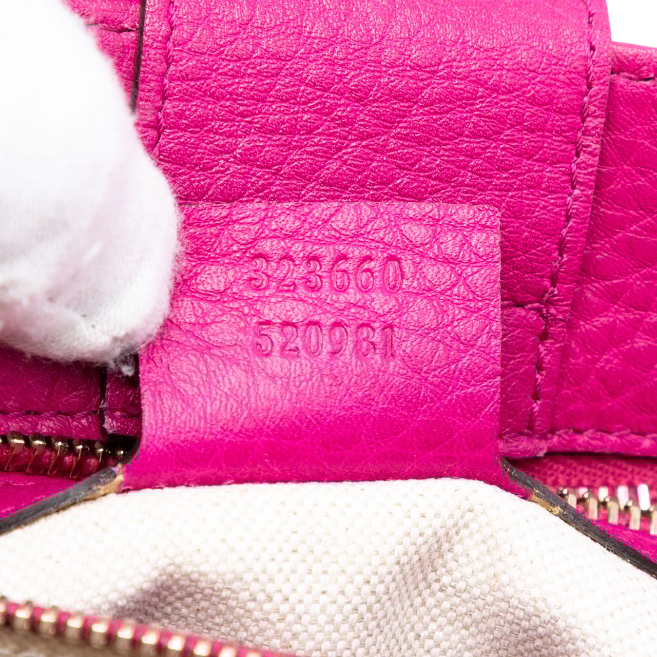 Gucci Medium Calfskin Bamboo Shopper Satchel Roze