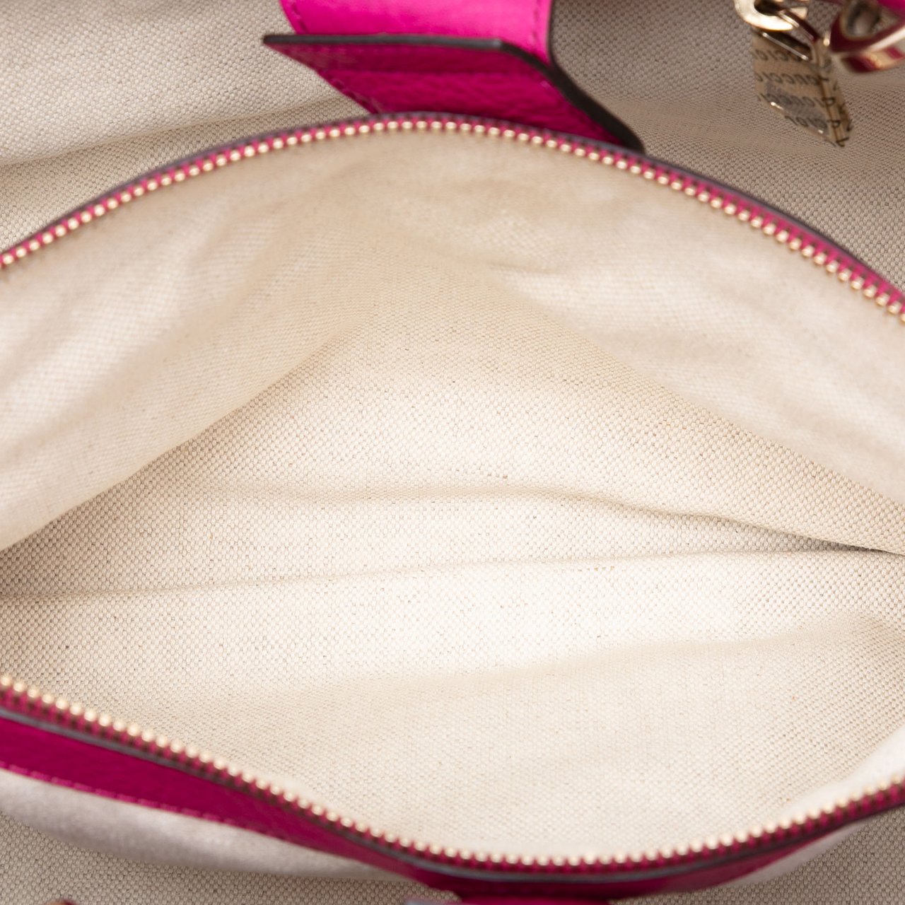 Gucci Medium Calfskin Bamboo Shopper Satchel Roze