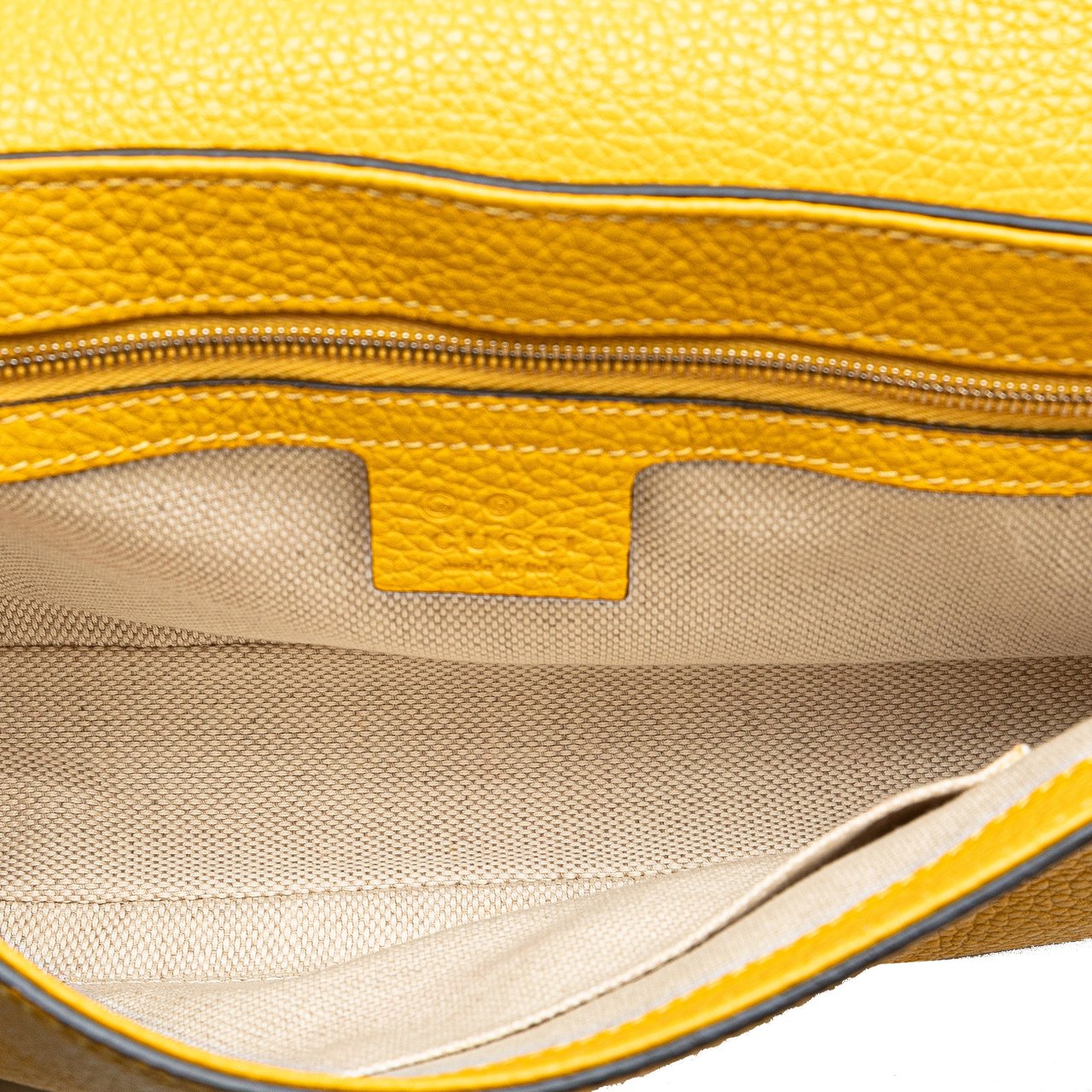 Gucci Medium Leather Soho Chain Flap Crossbody Geel