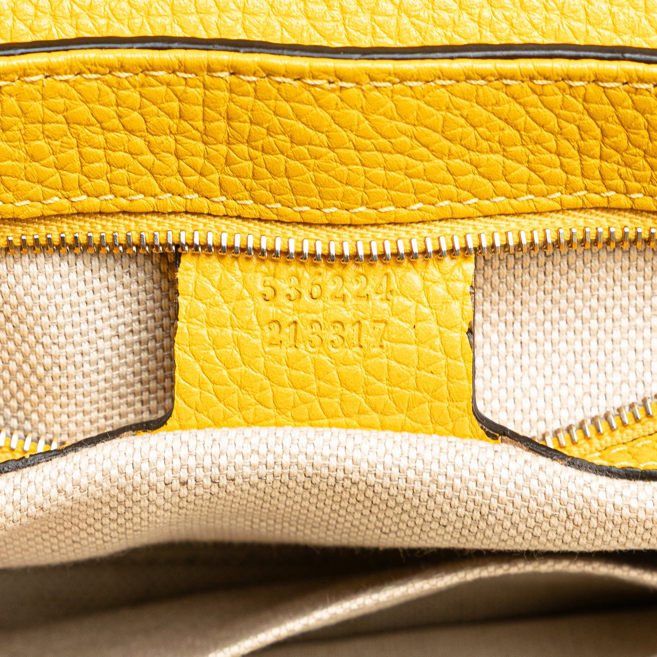 Gucci Medium Leather Soho Chain Flap Crossbody Geel