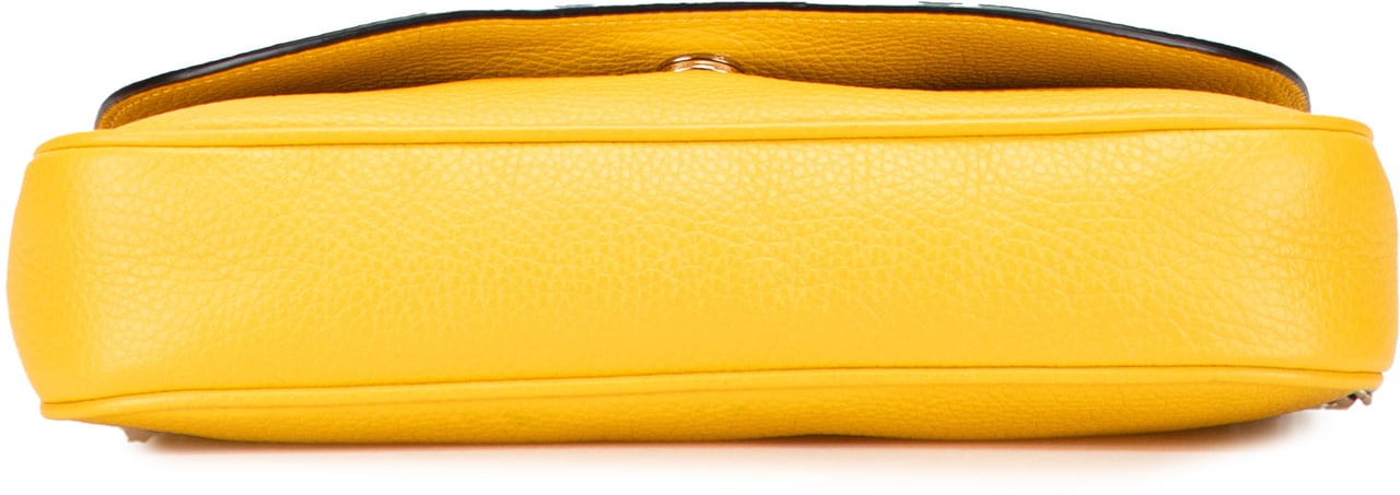 Gucci Medium Leather Soho Chain Flap Crossbody Geel