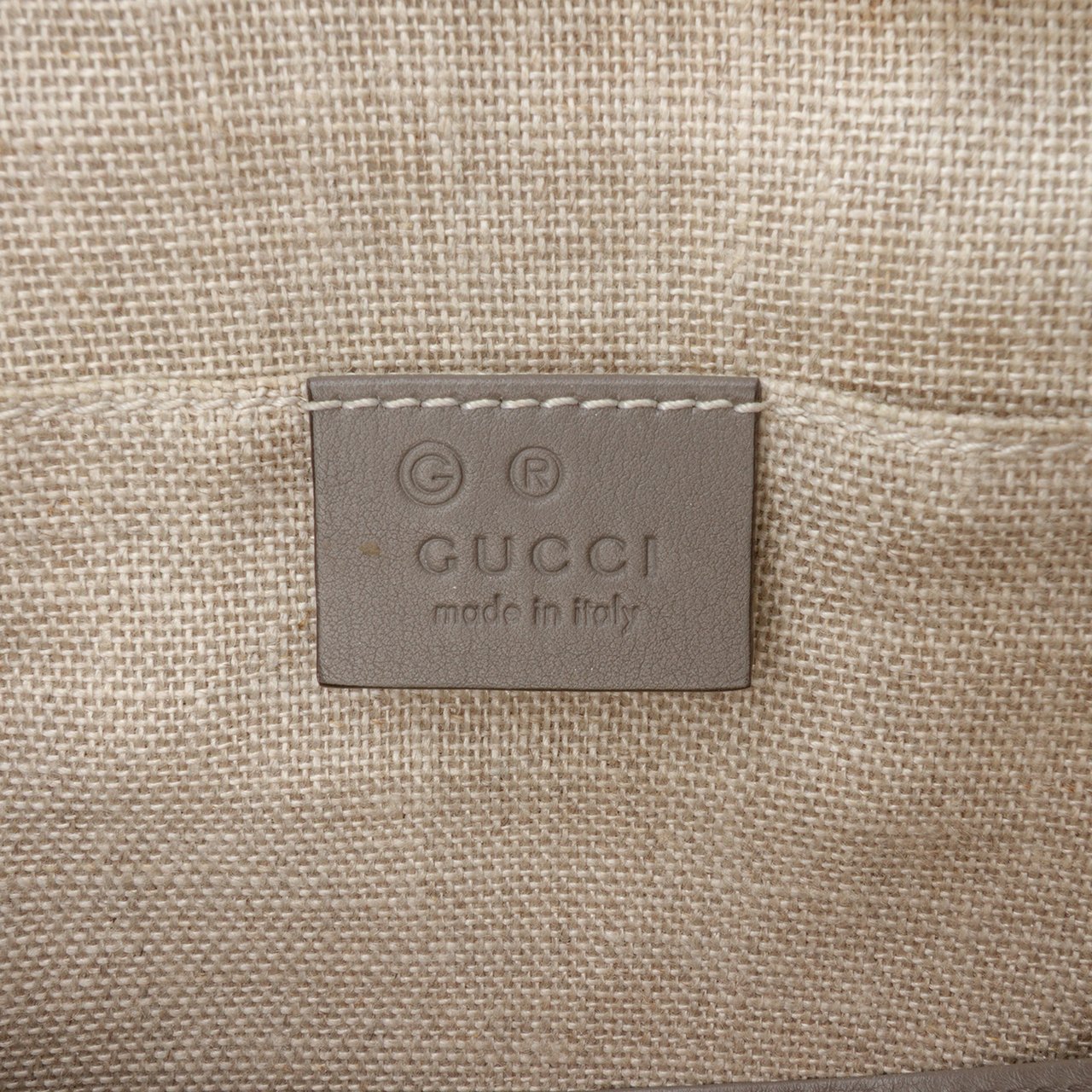Gucci Microguccissima Bree Crossbody Grijs