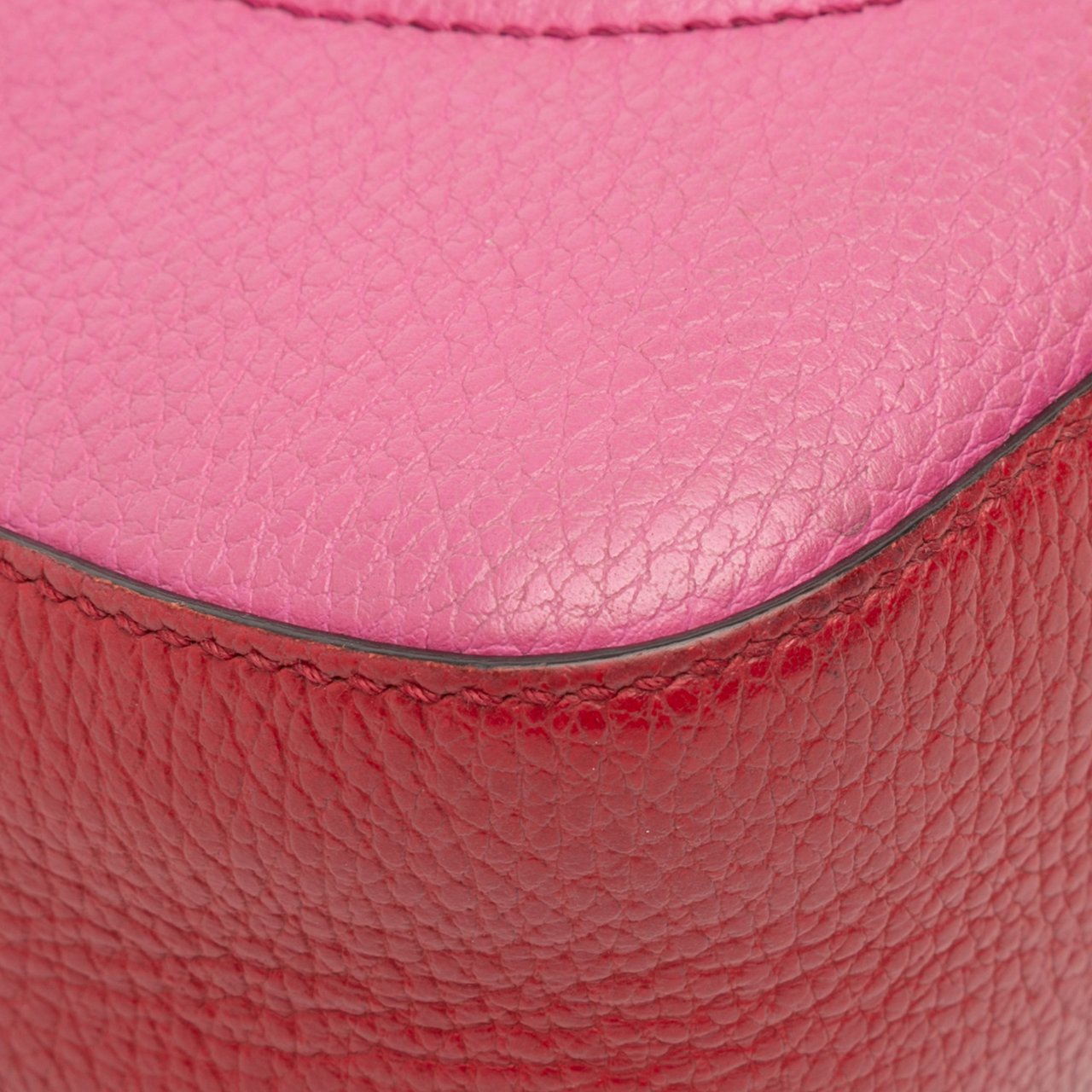 Gucci Small Bicolor Leather Soho Disco Crossbody Roze