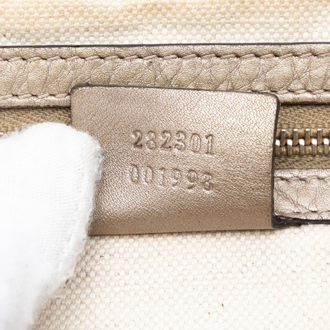 Gucci Leather Bella Satchel Goud