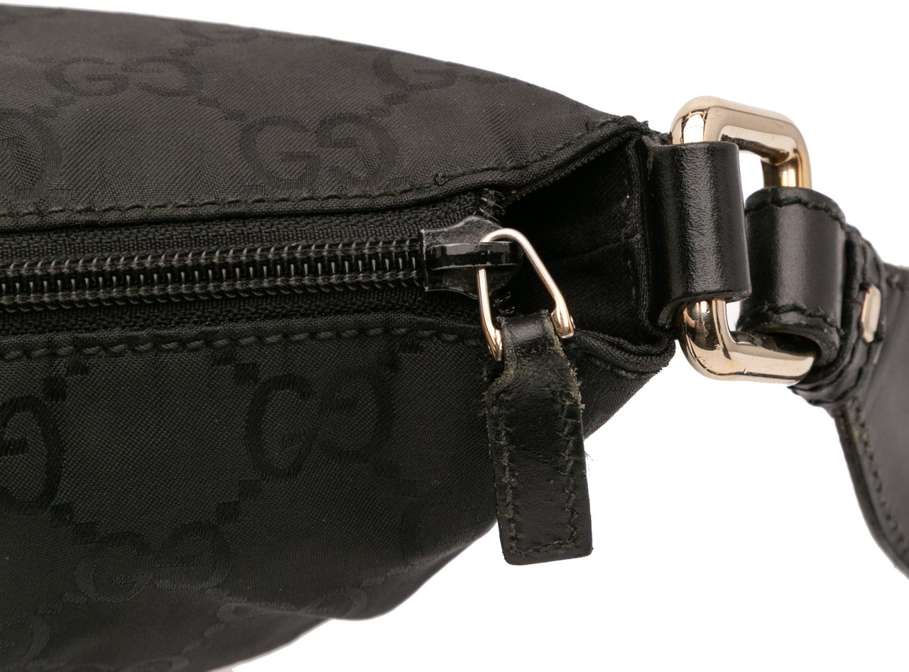 Gucci GG Nylon Crossbody Zwart