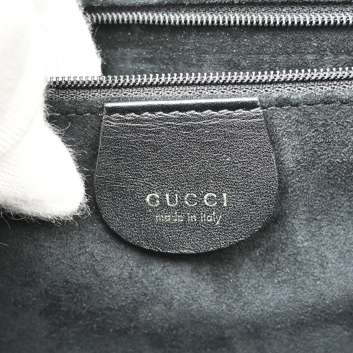 Gucci Vintage square G Leather Zwart