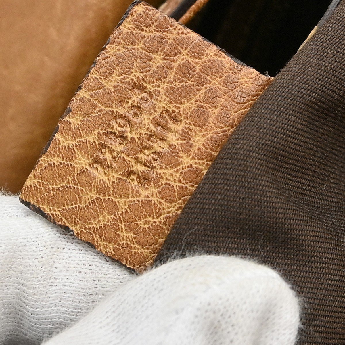 Gucci New Pelham Tote GG Canvas Large Beige