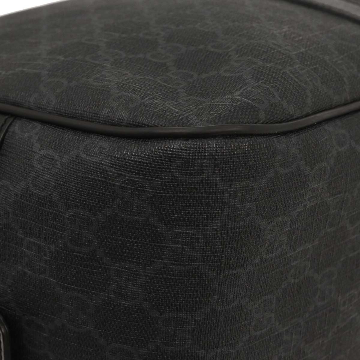 Gucci Gucci Vintage Duffle Bag GG Coated Canvas Large Zwart