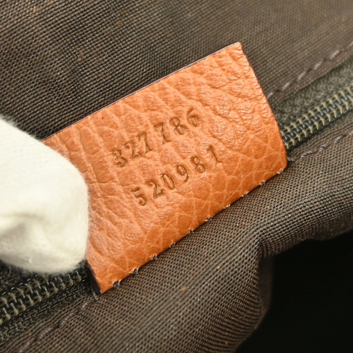 Gucci Gucci D Ring Hobo Leather Small Bruin