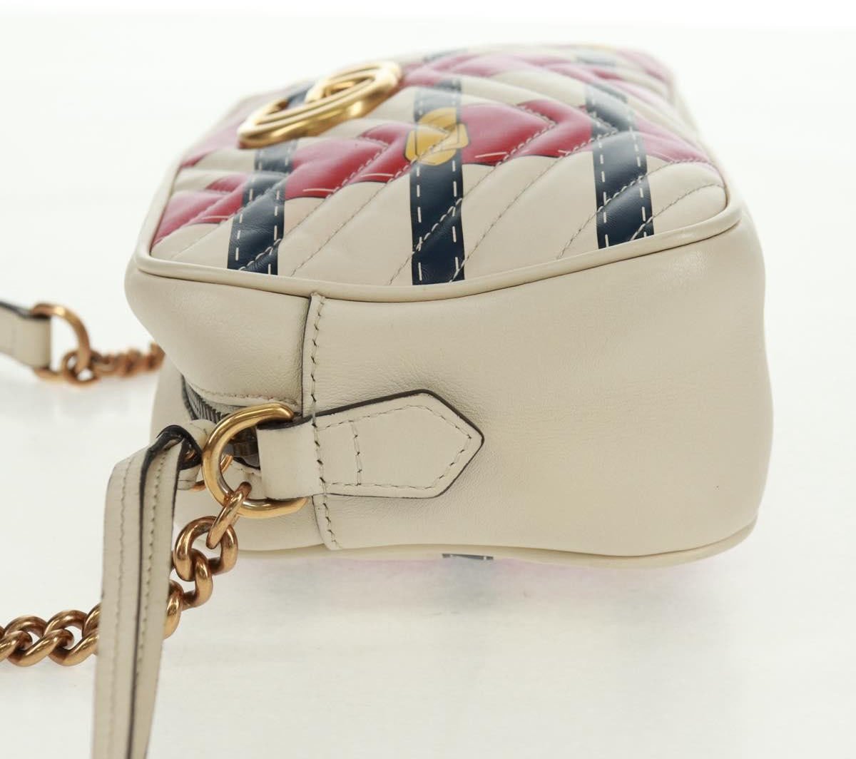 Gucci Gucci GG Marmont Camera Bag Trompe L'Oeil Matelasse Leather Small Wit