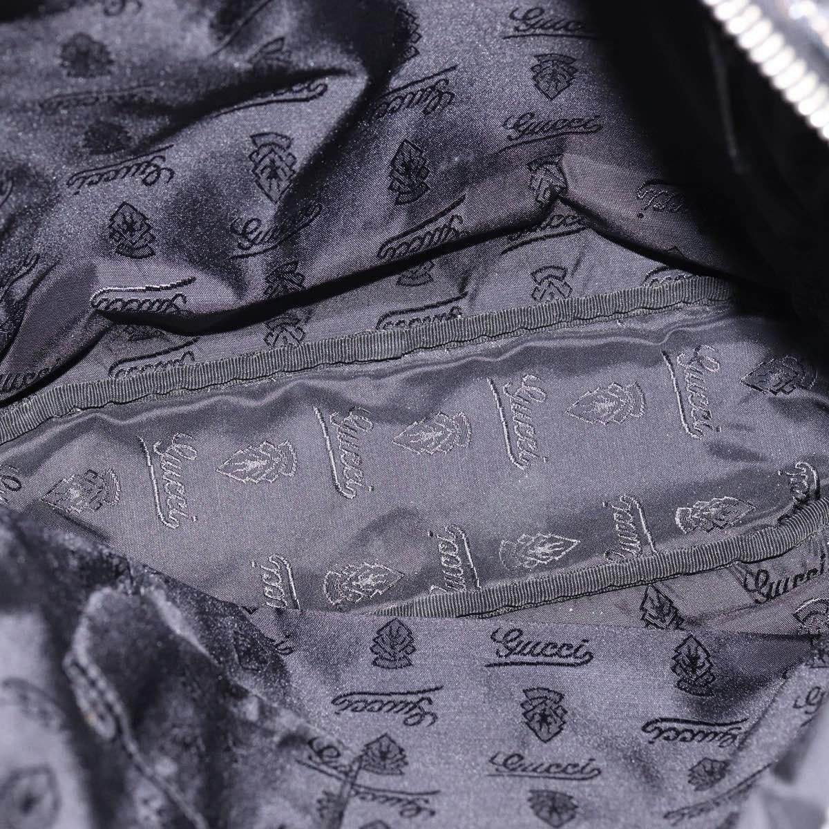 Gucci Gucci Front Zip Messenger Leather Zwart