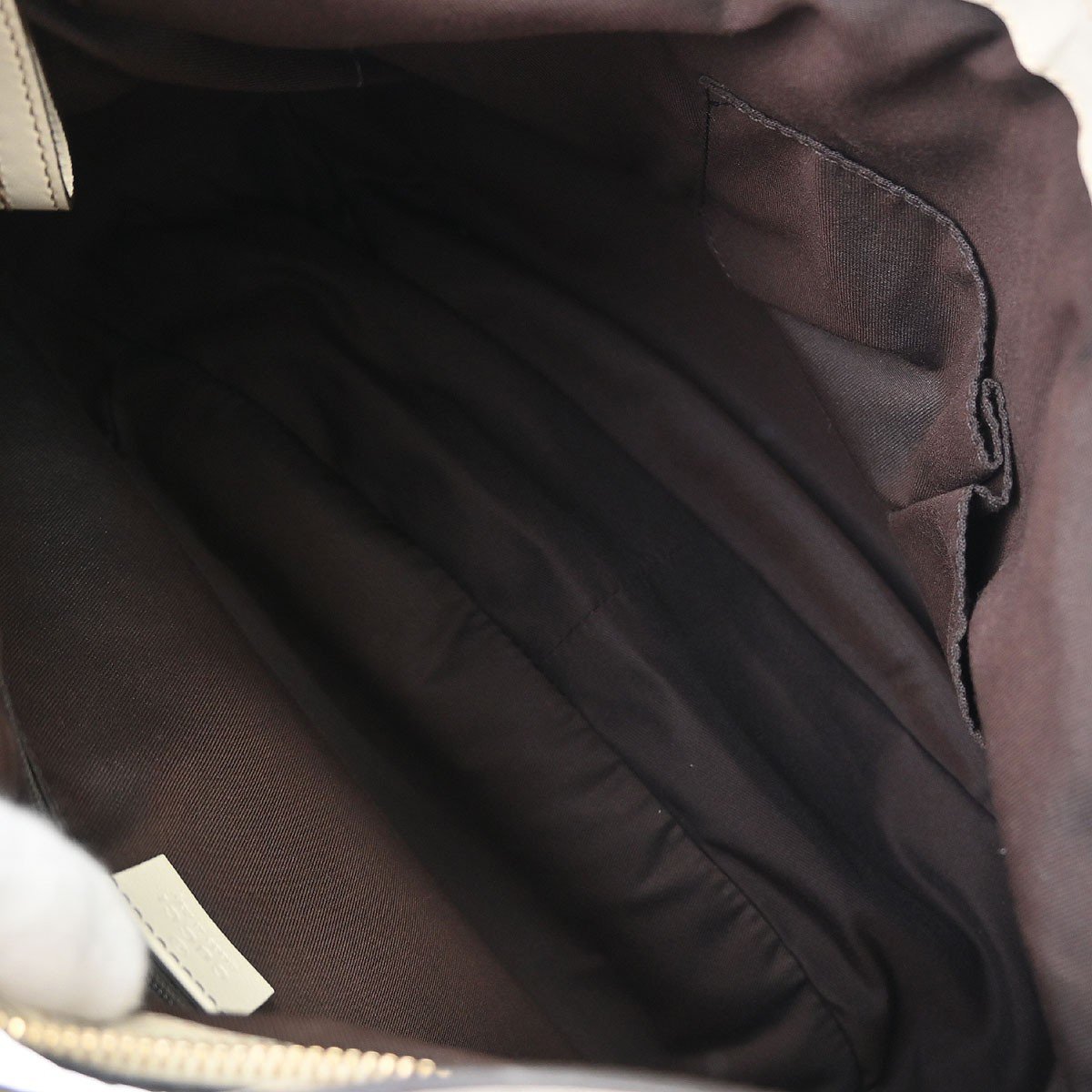 Gucci Gucci Sukey Hobo GG Canvas with Leather Medium Beige