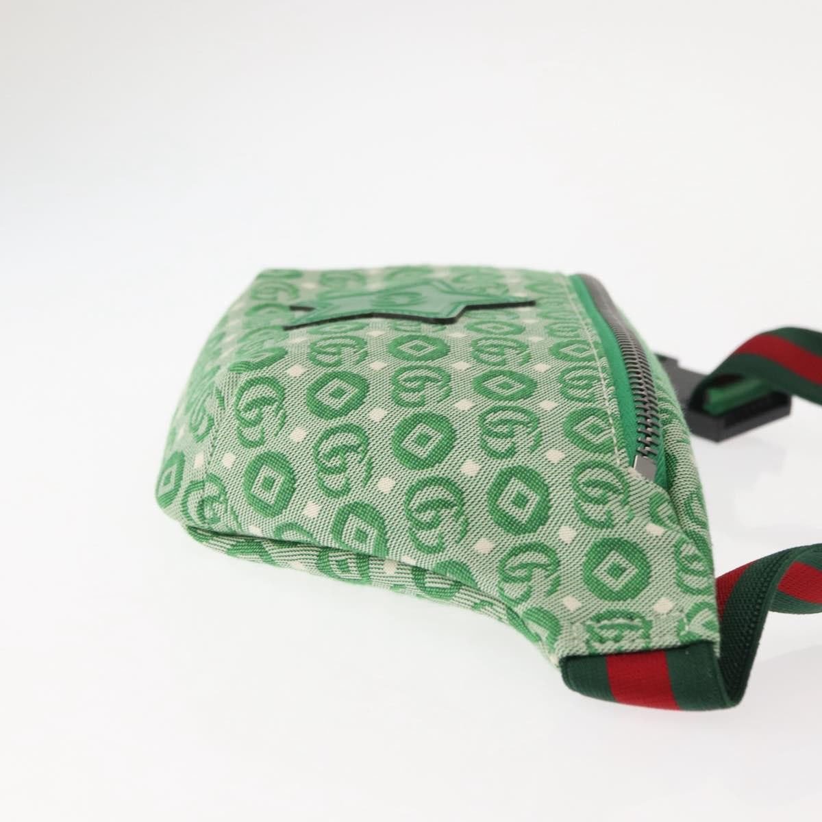 Gucci Waist Pouch Belt Bag GG Canvas Groen