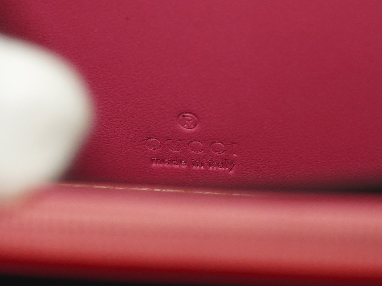 Gucci Zip Around Wallet (Outlet) Microguccissima Leather Long Roze