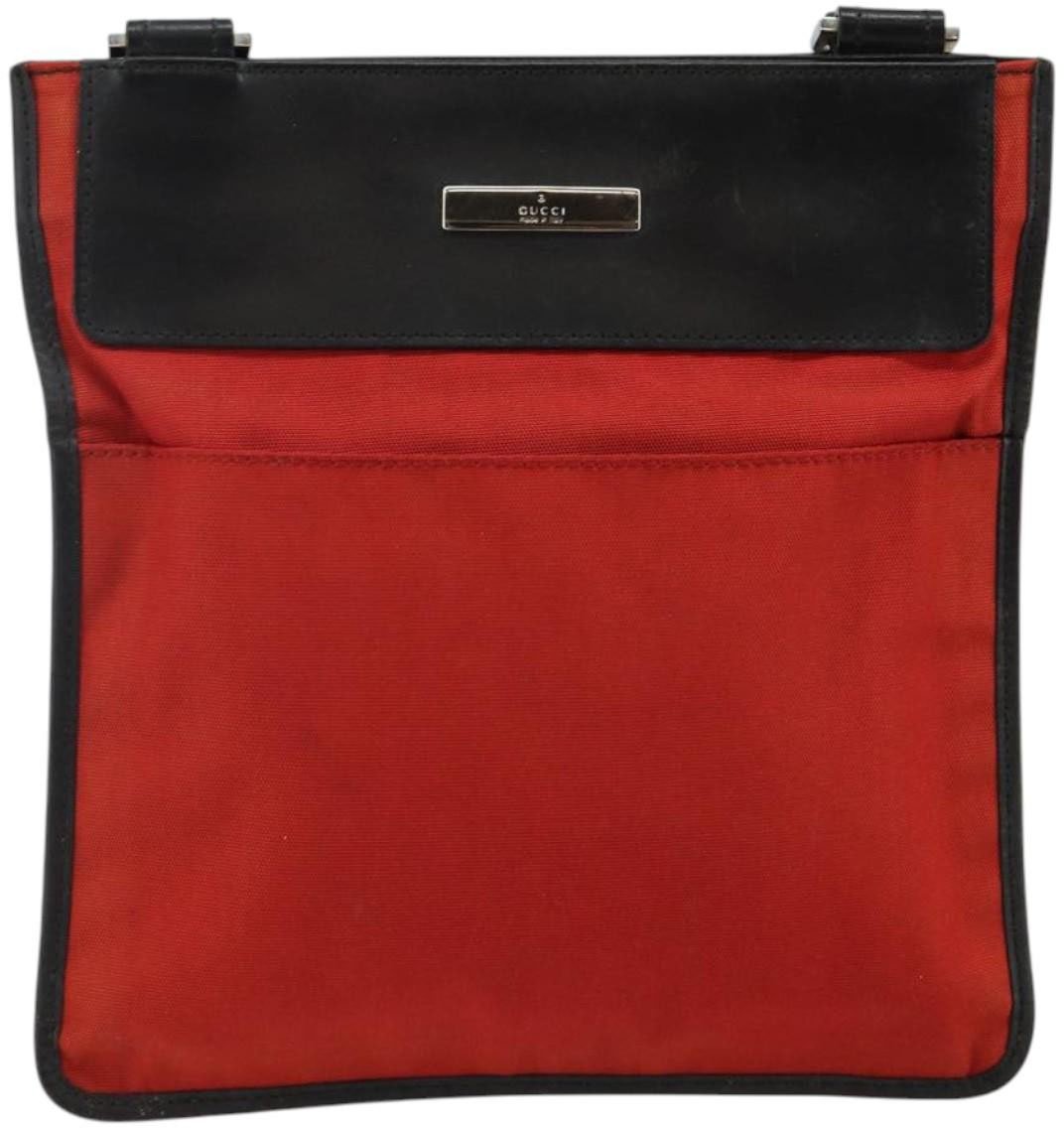 Gucci Gucci Front Pocket Messenger Nylon Rood