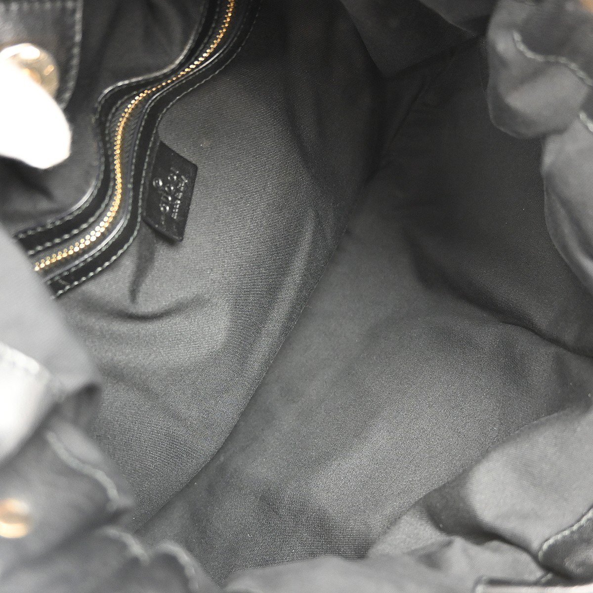 Gucci Gucci Pelham Tote Studded GG Canvas Medium Zwart