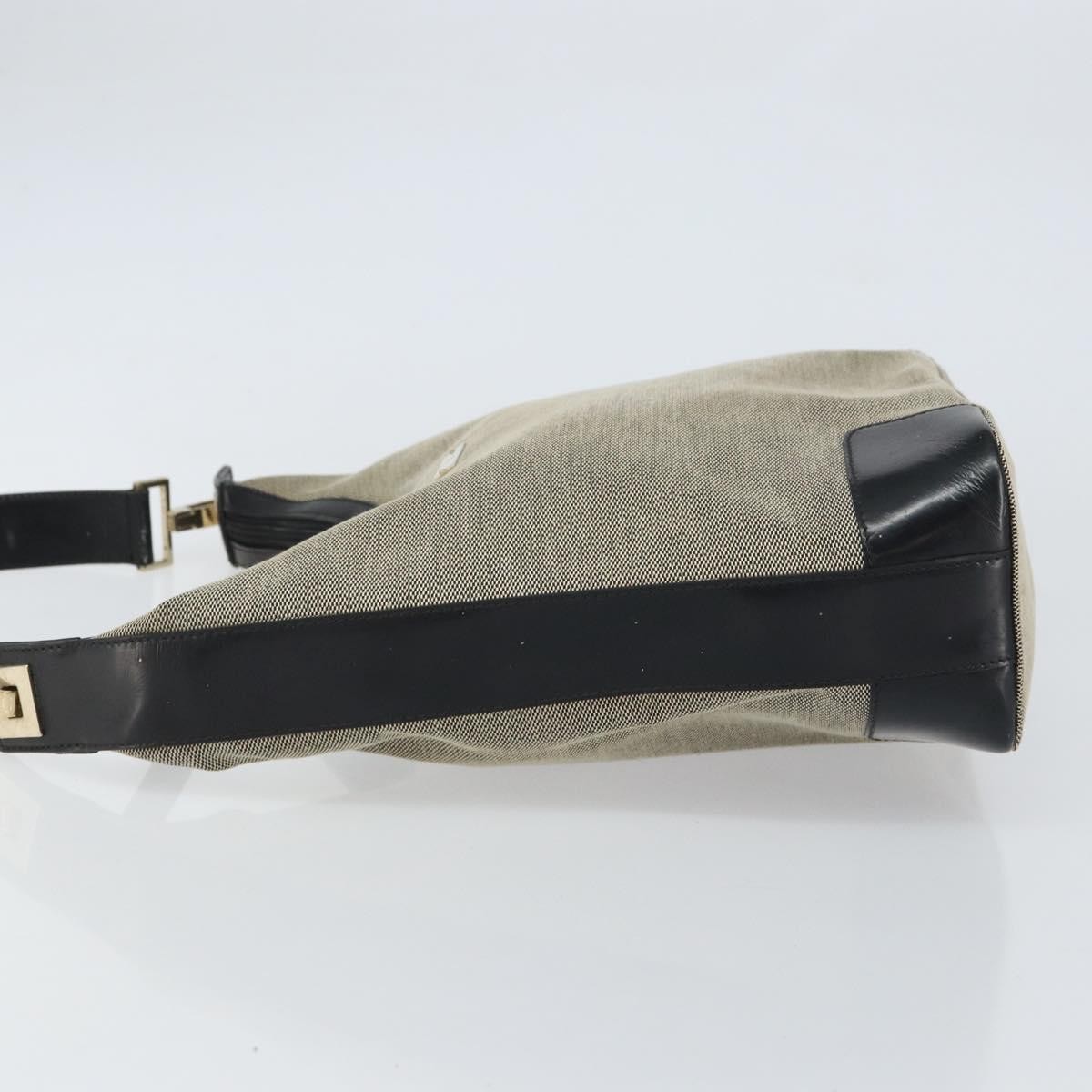Gucci Gucci Vintage Hobo Canvas Grijs