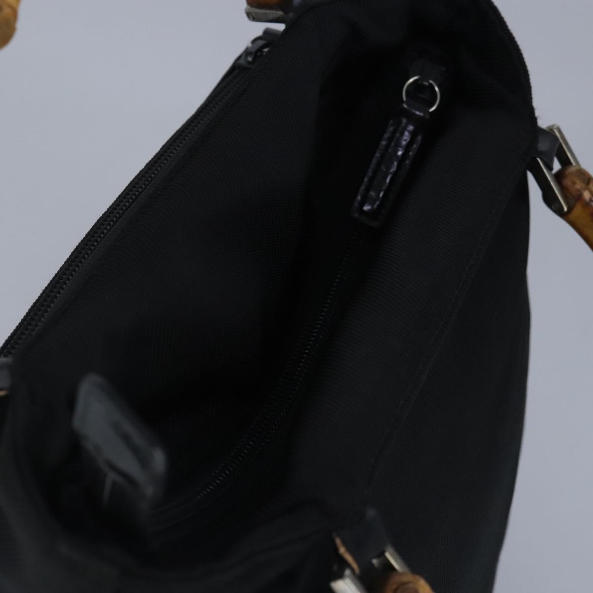 Gucci Gucci Bamboo Zip Pouch Nylon & Leather Zwart