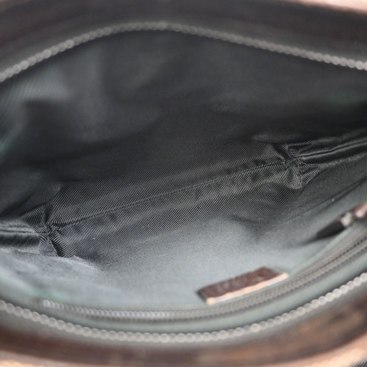 Gucci Gucci Zip Top Messenger GG Canvas with Leather Medium Bruin