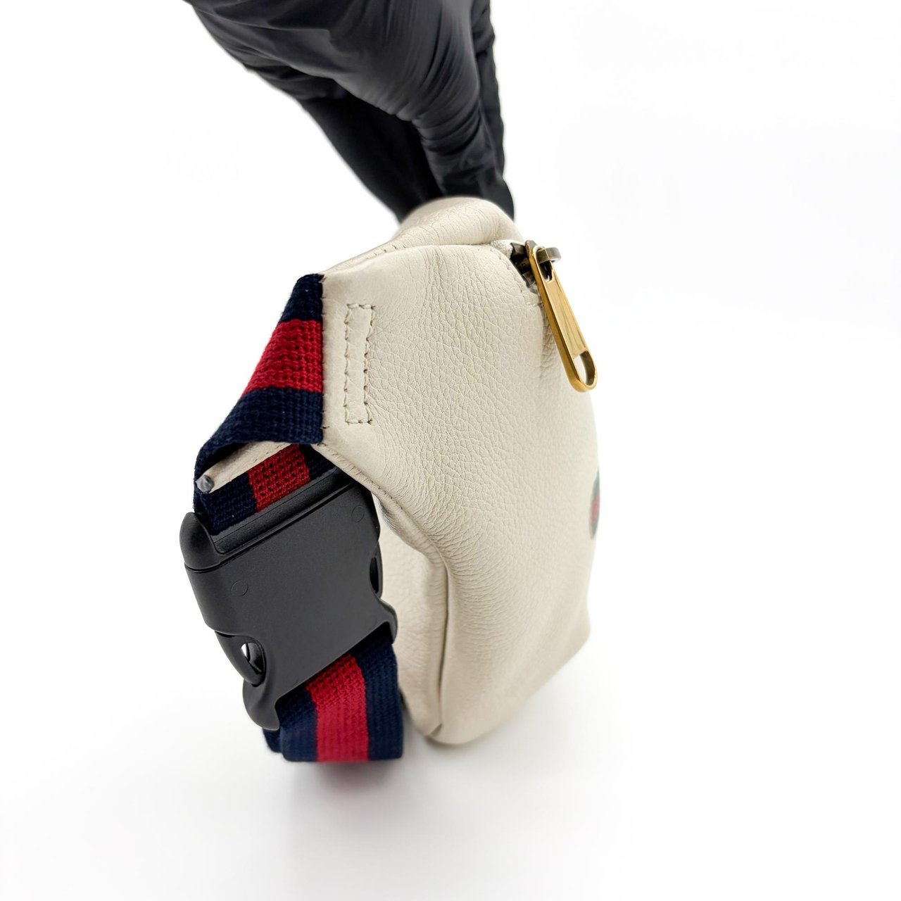 Gucci Logo Belt Bag Printed Leather Medium Wit