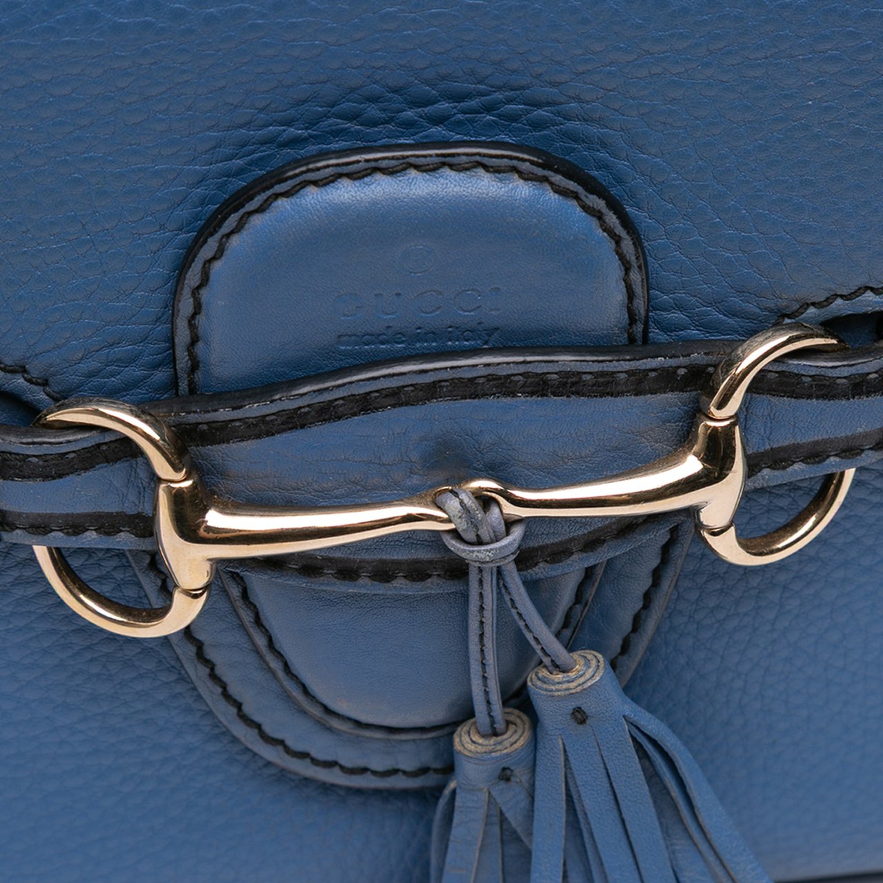 Gucci Medium Leather Emily Shoulder Bag Blauw