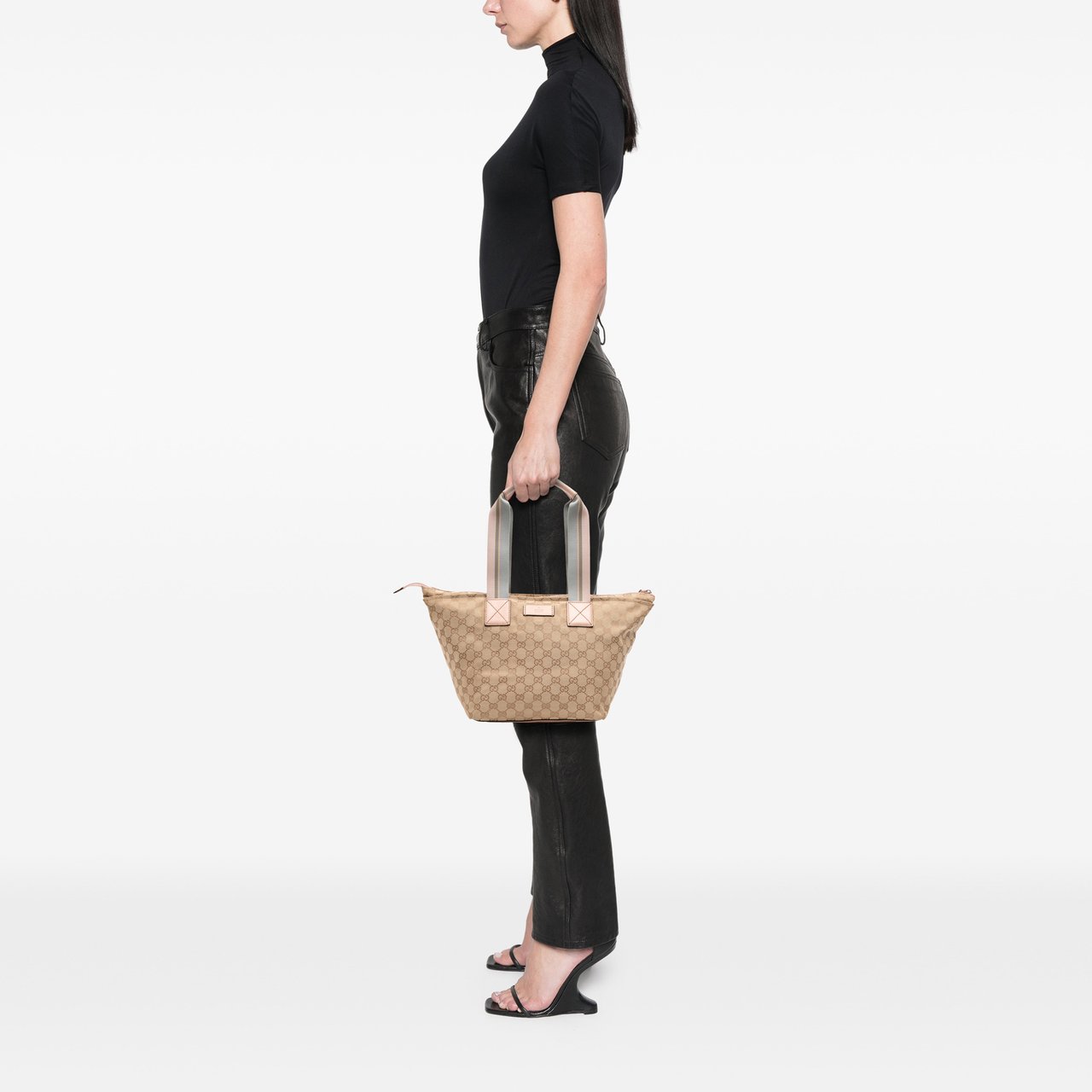 Gucci GG Canvas Web Tote Bruin