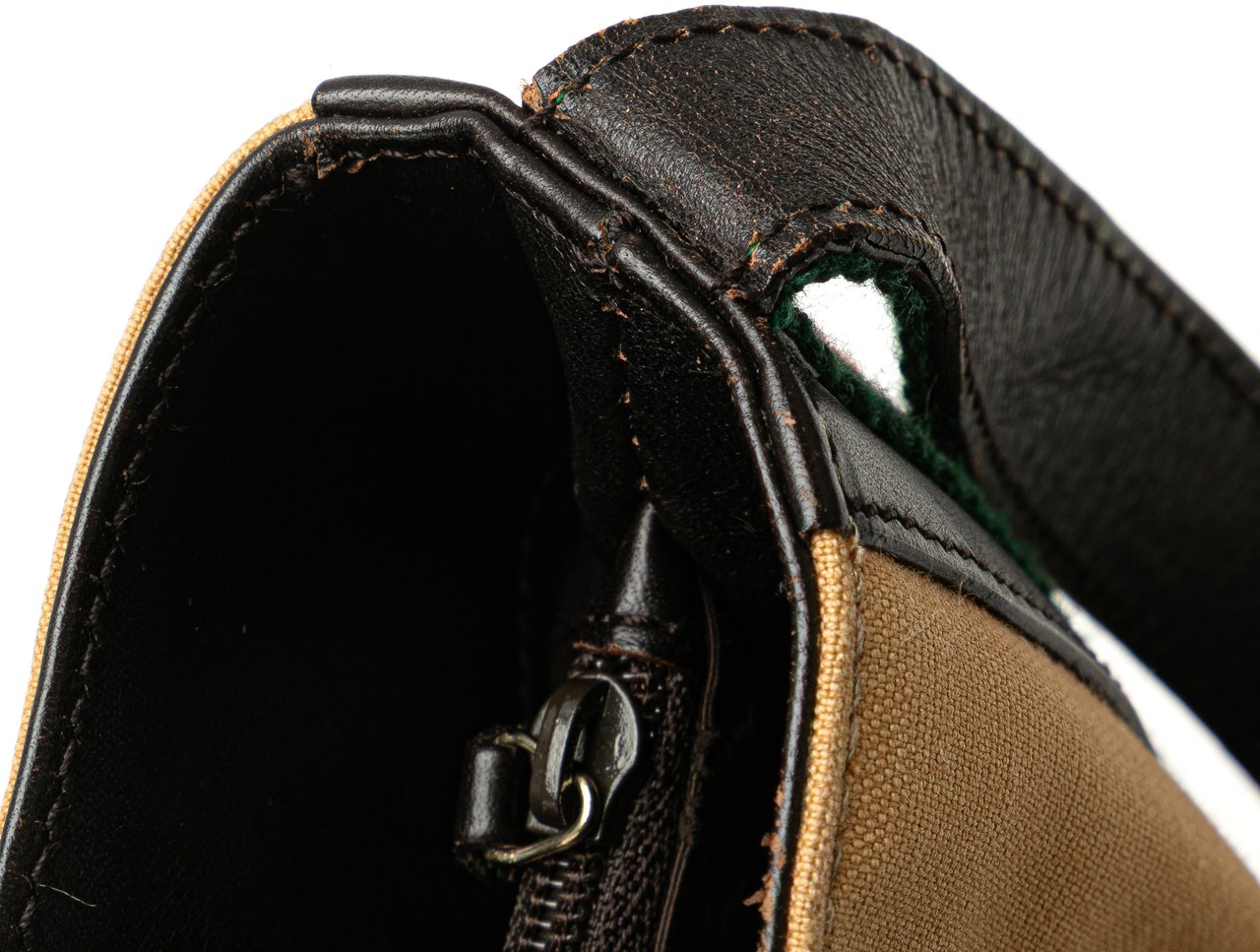 Gucci Canvas Web Shoulder Bag Bruin