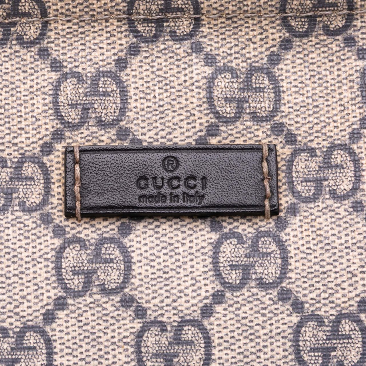 Gucci GG Supreme Crossbody Bruin