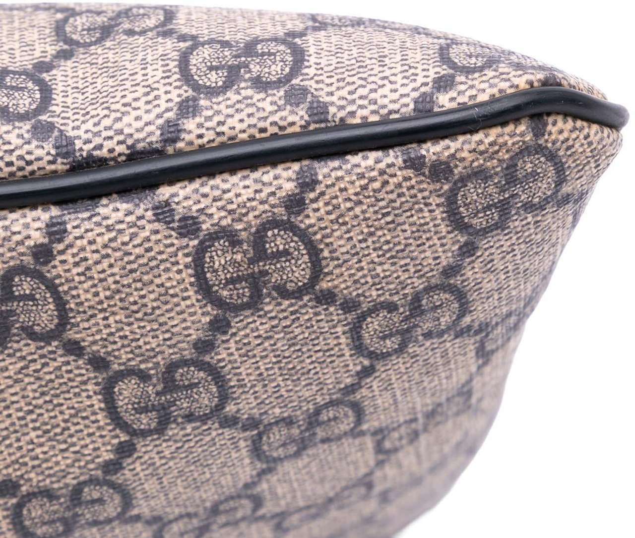 Gucci GG Supreme Crossbody Bruin