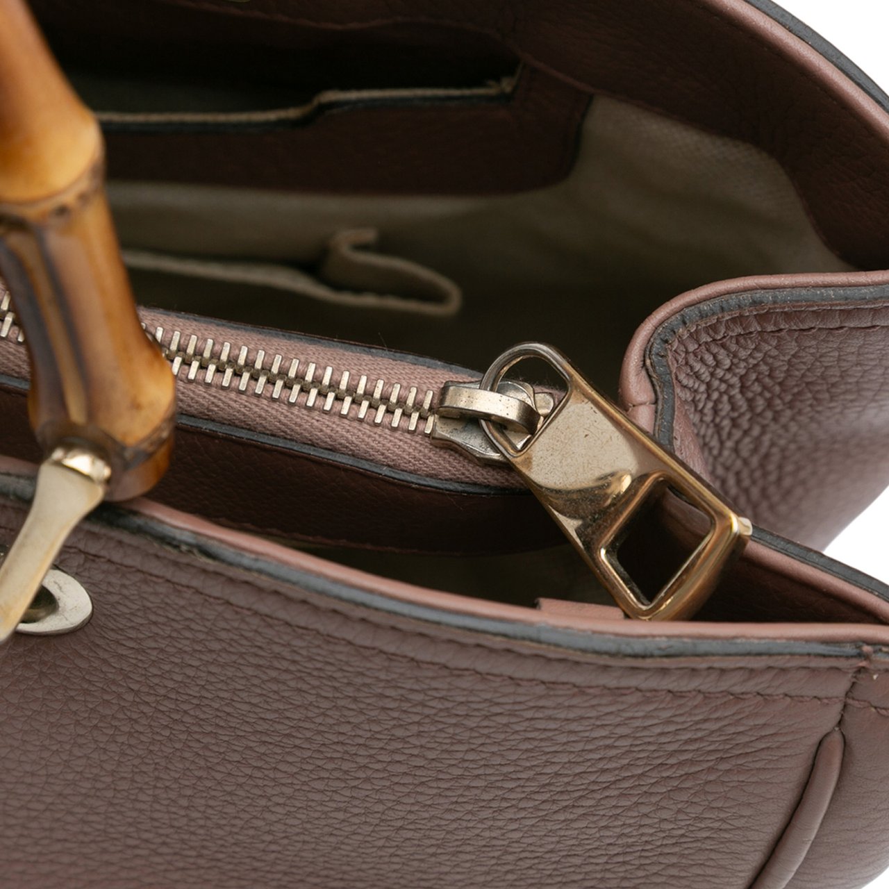 Gucci Medium Calfskin Bamboo Shopper Satchel Bruin