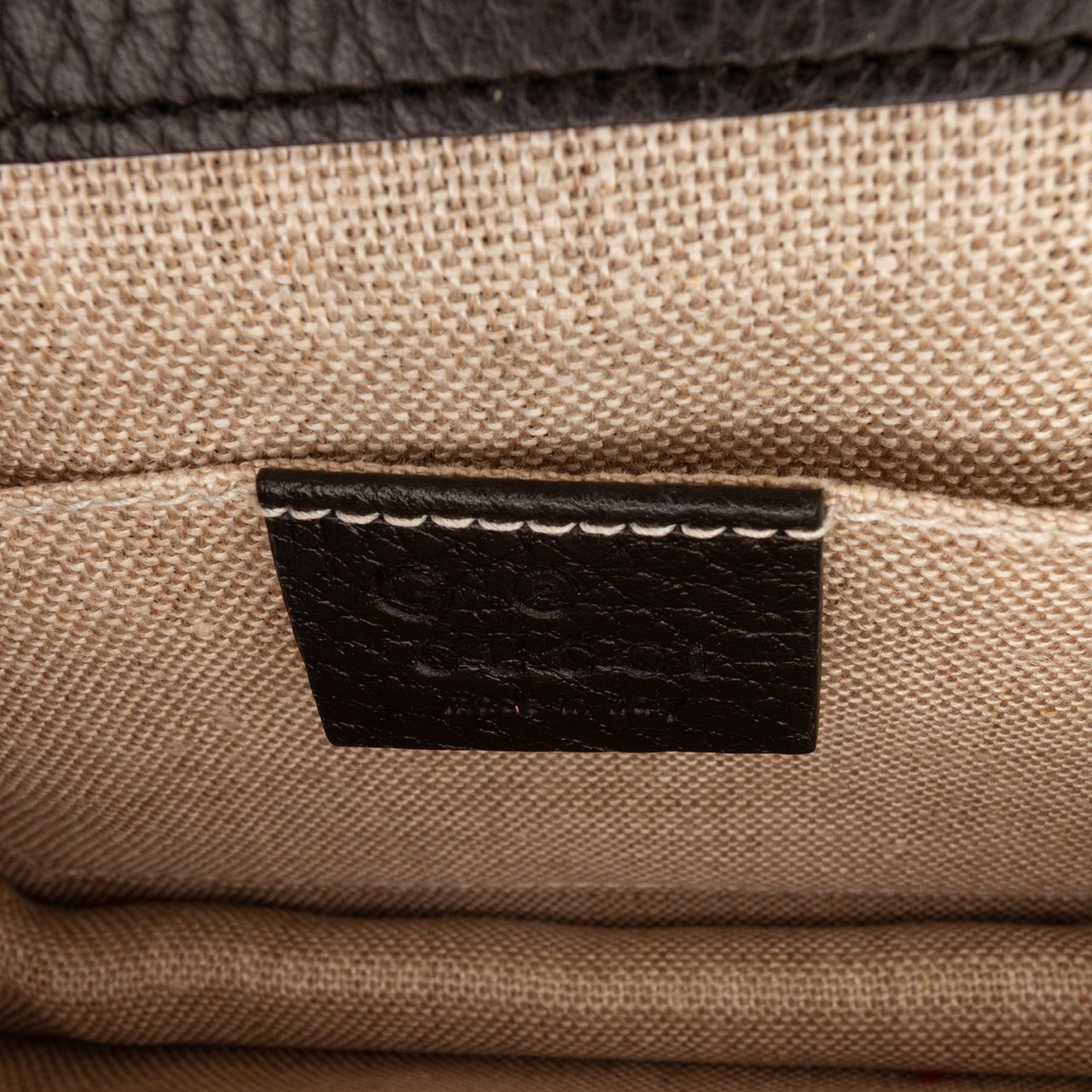 Gucci Small Dollar Calfskin Interlocking G Crossbody Zwart