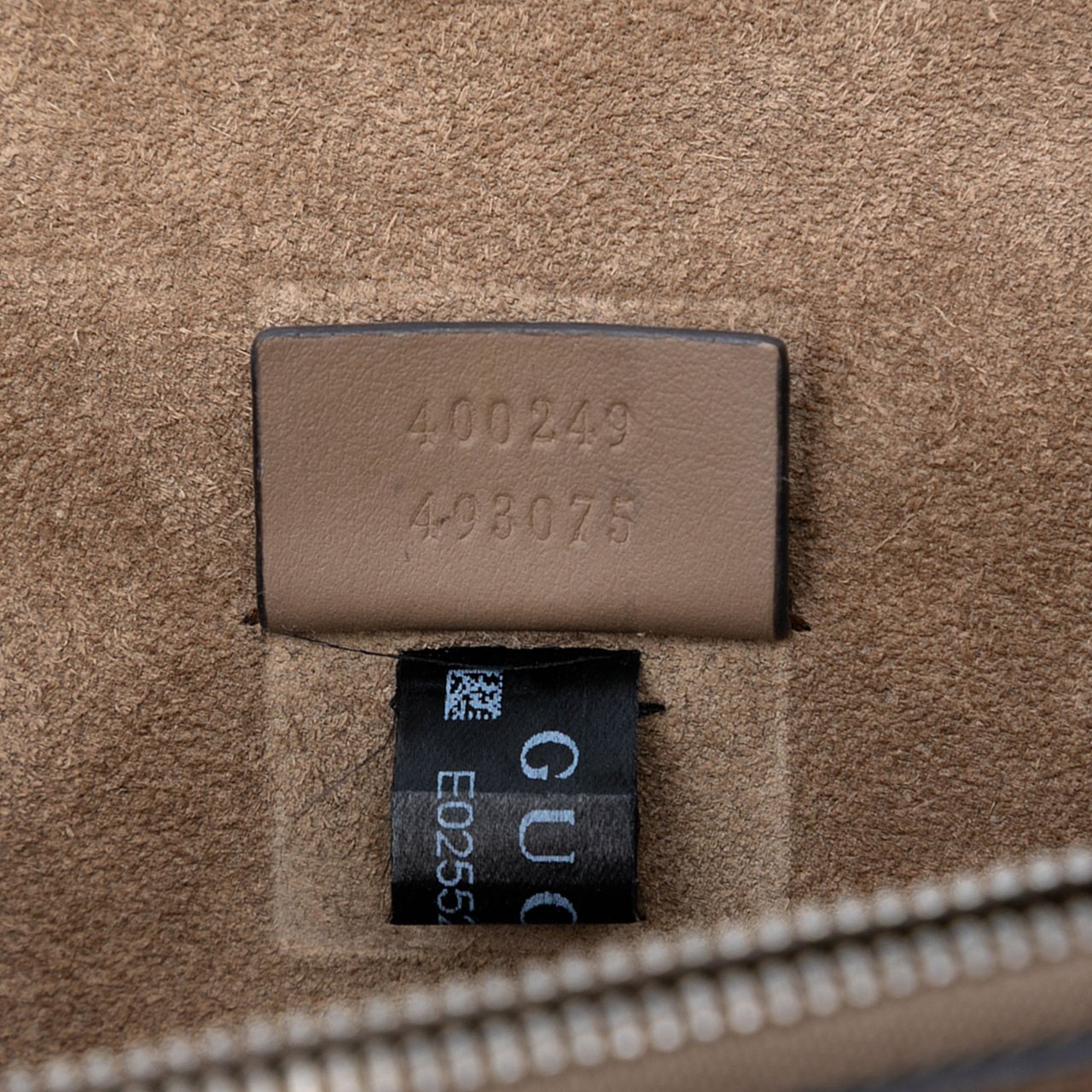 Gucci Medium GG Supreme Dionysus Shoulder Bag Bruin