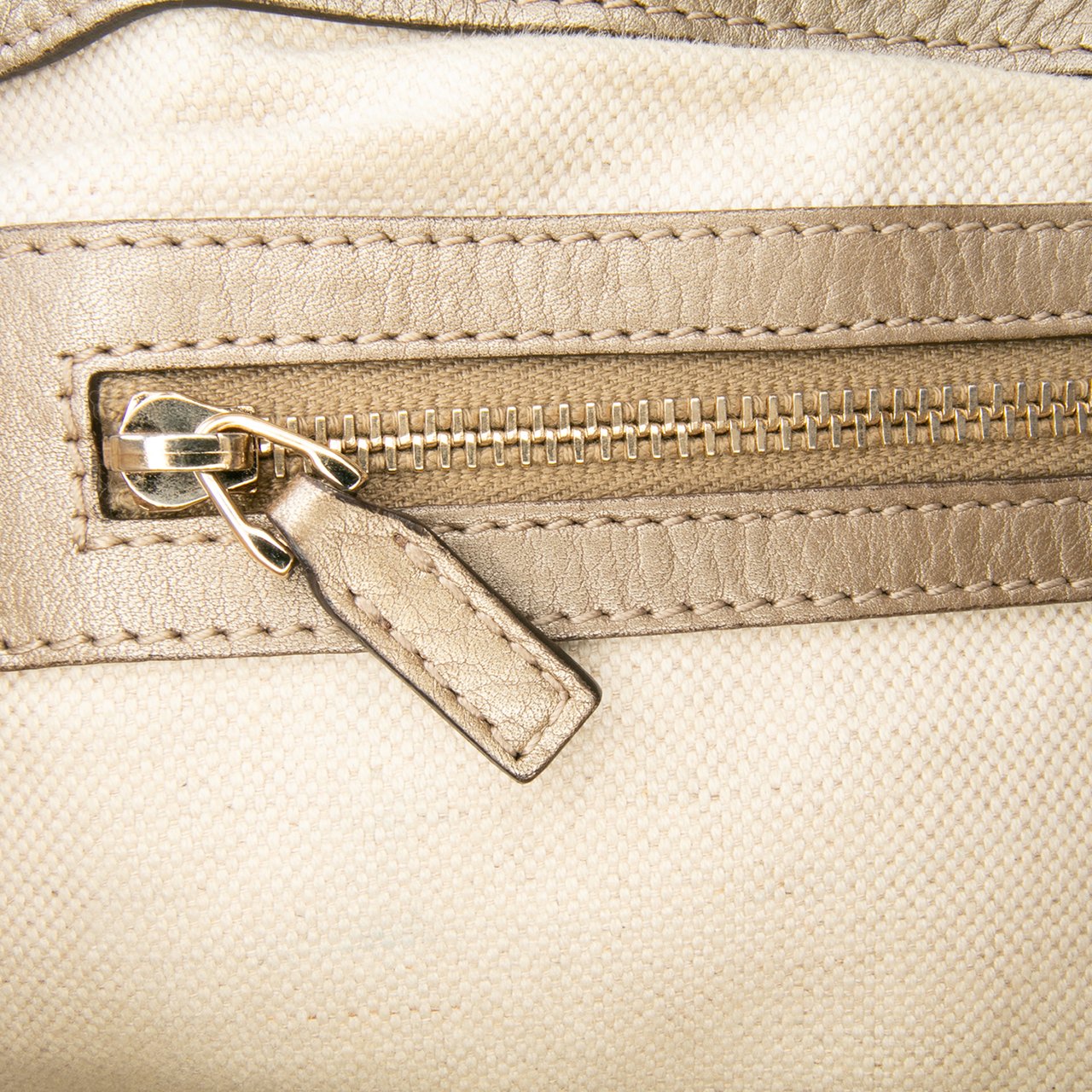 Gucci GG Canvas Bella Flap Satchel Bruin