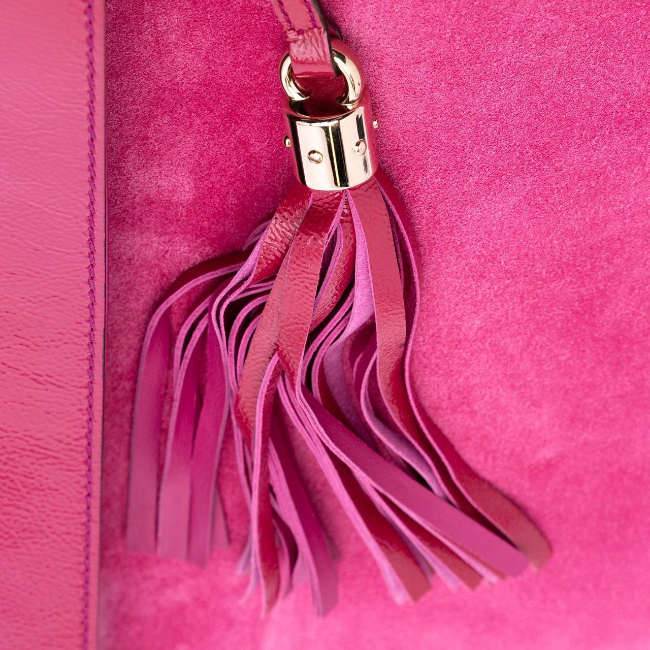 Gucci Soft Patent Soho Disco Clutch Roze