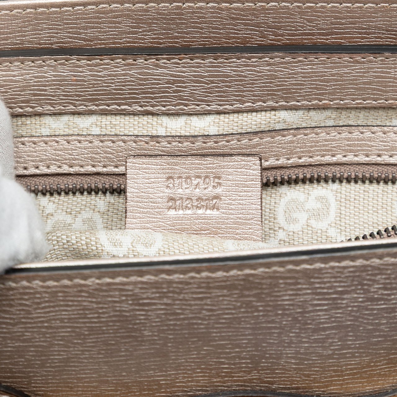 Gucci Leather Bright Bit Satchel Goud