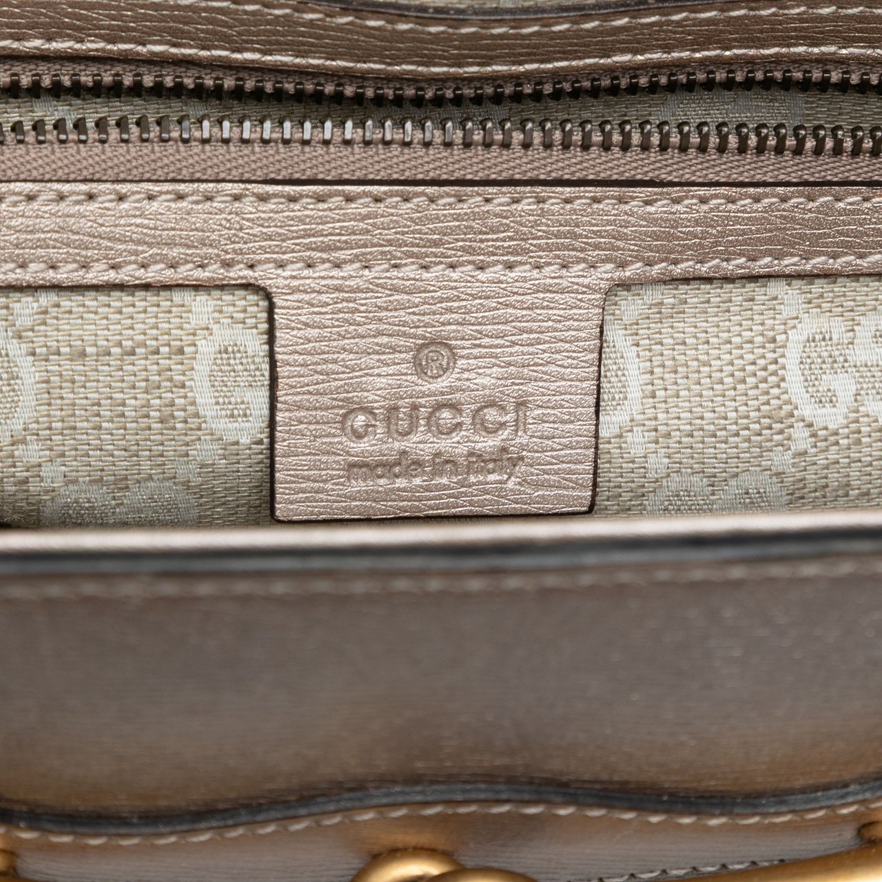 Gucci Leather Bright Bit Satchel Goud