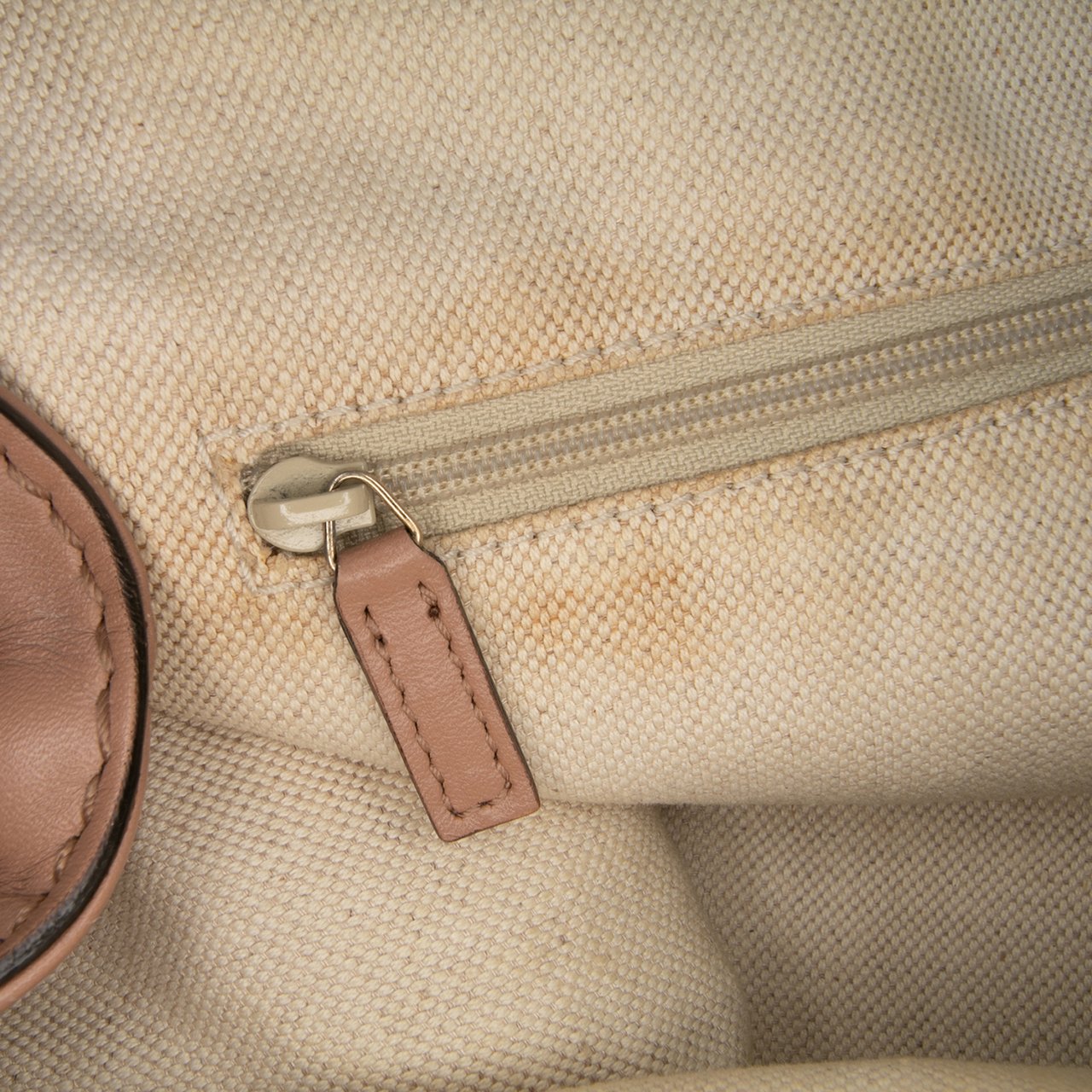 Gucci Medium Diamante Canvas Sukey Tote Bruin