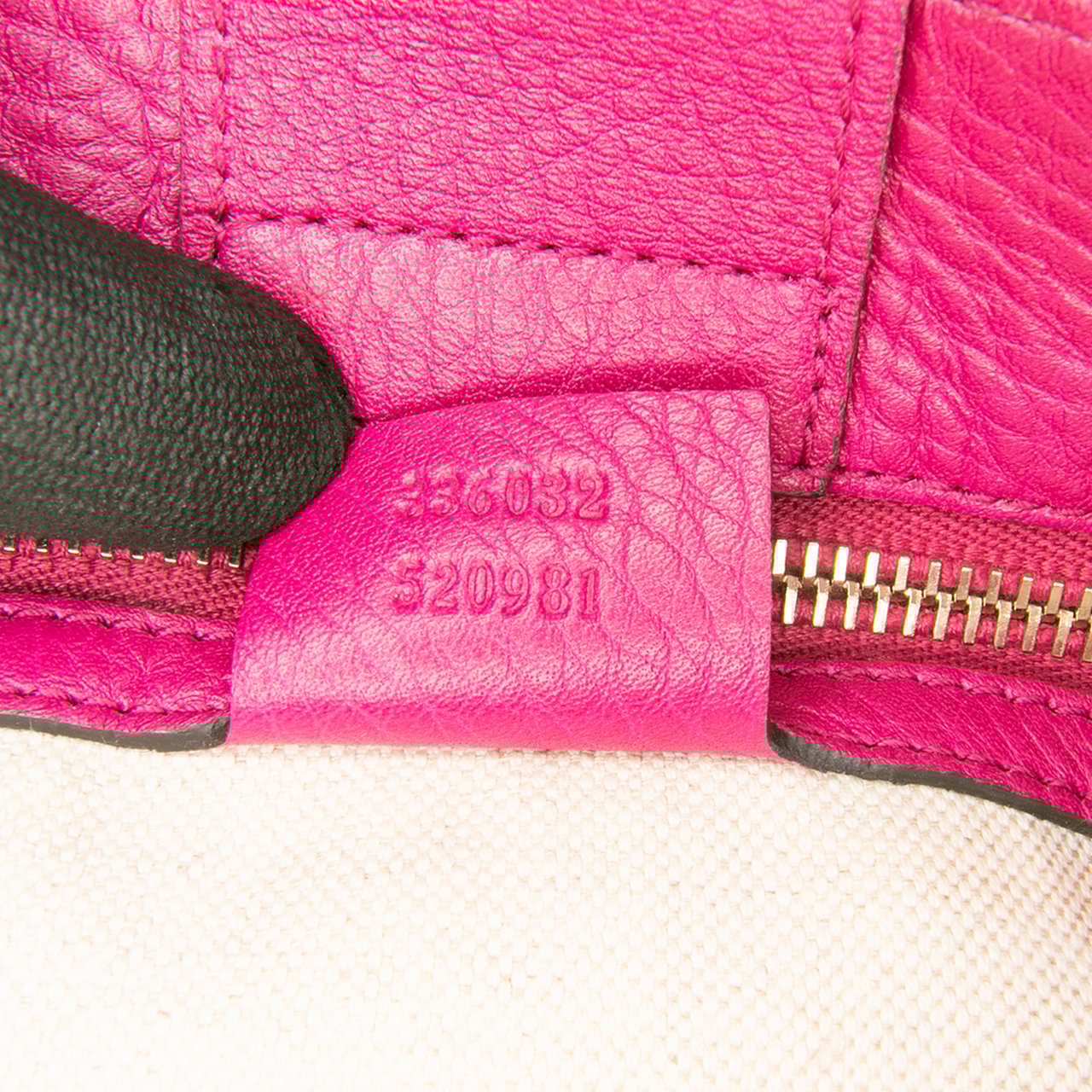 Gucci Small Calfskin Bamboo Shopper Satchel Roze