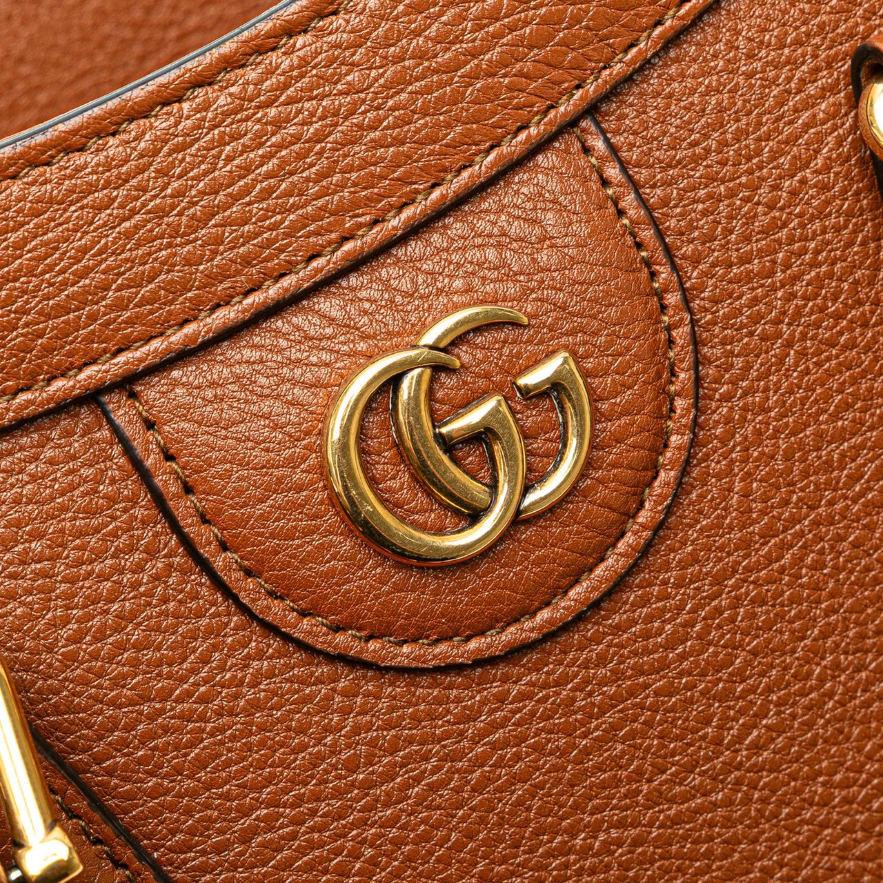 Gucci Small Leather Bamboo Diana Satchel Bruin