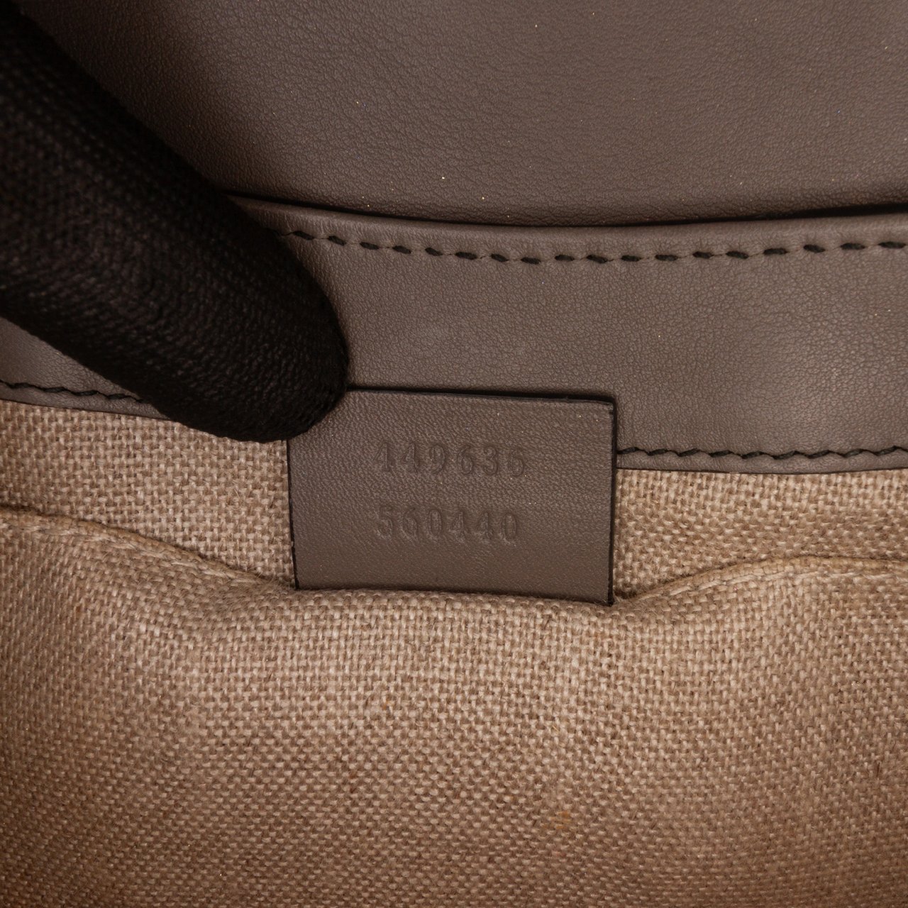 Gucci Mini Microguccissima Emily Crossbody Grijs