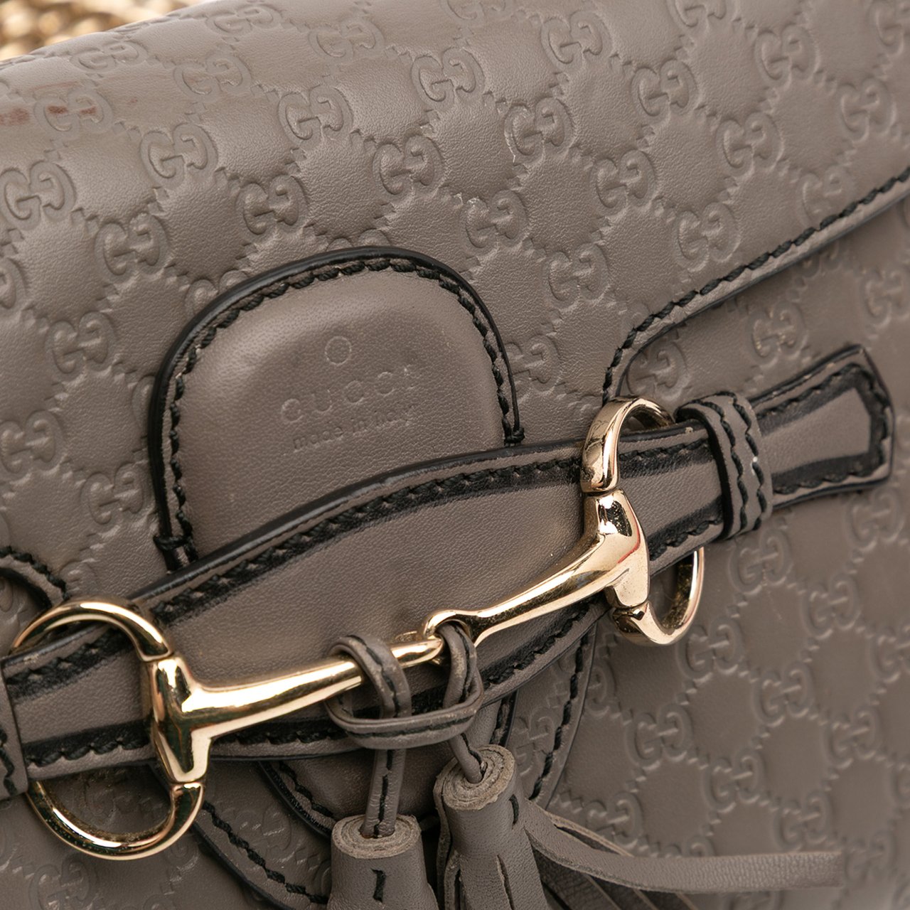 Gucci Mini Microguccissima Emily Crossbody Grijs